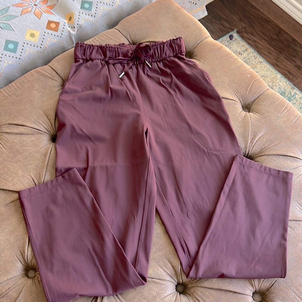 Lululemon pants